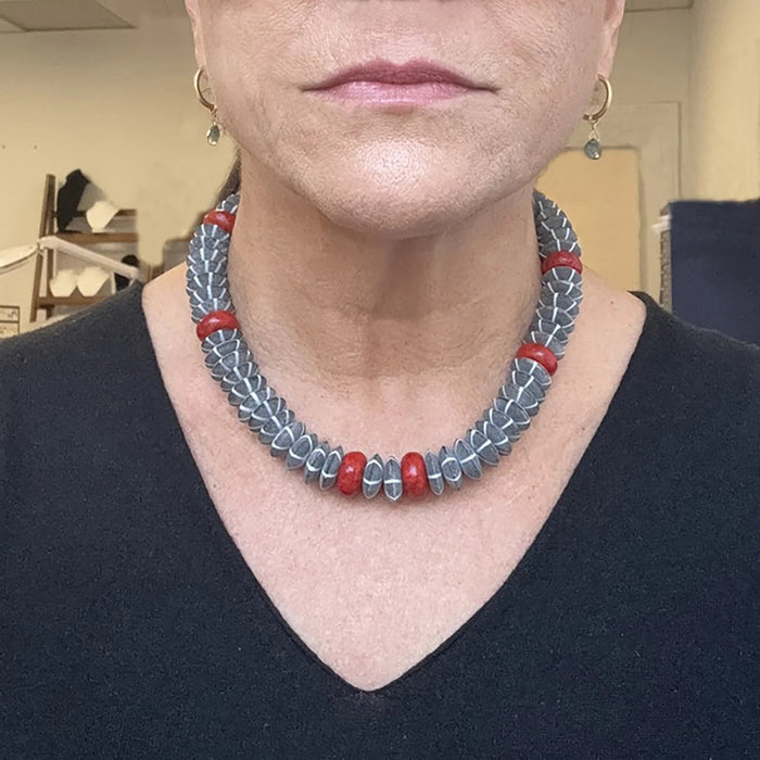 Horn Necklace - Medium Saucers and Sponge Coral