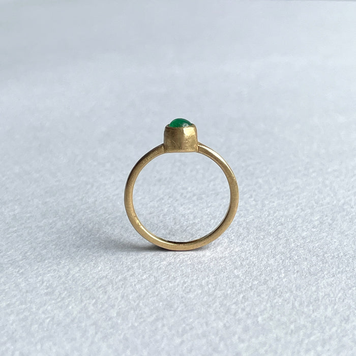 18k Gold Pinky Ring with Emerald