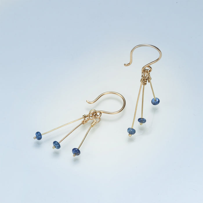 Twinkle Earrings with Ceylon Sapphires
