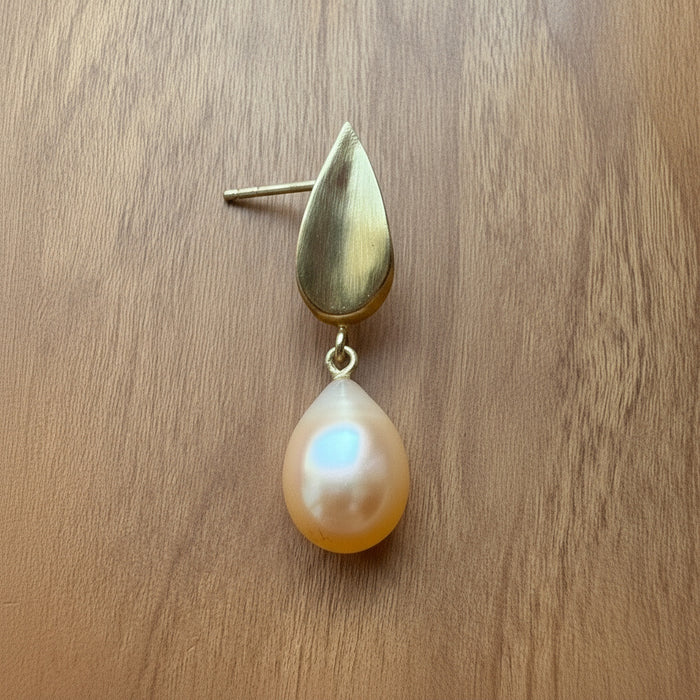 Golden Seed with Pink Pearl