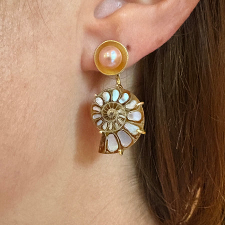 Tarantola earring on model