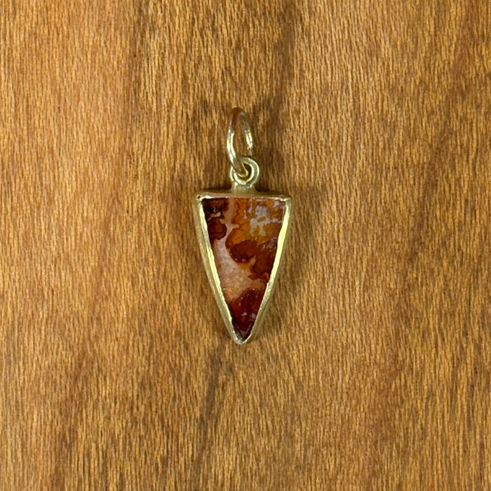 18k Dappled Red Agate Charm