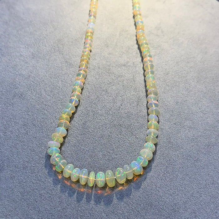 Opal and 18kt Gold Necklace
