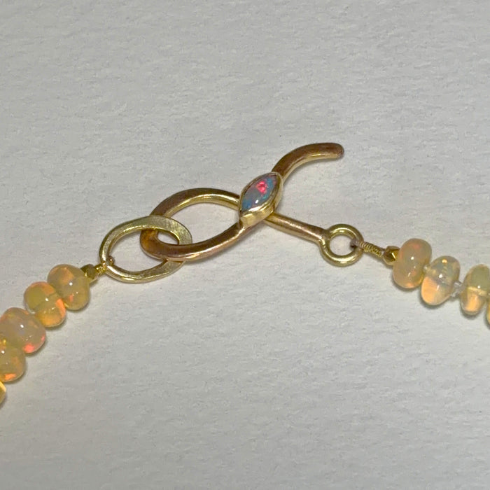 Opal and 18kt Gold Necklace