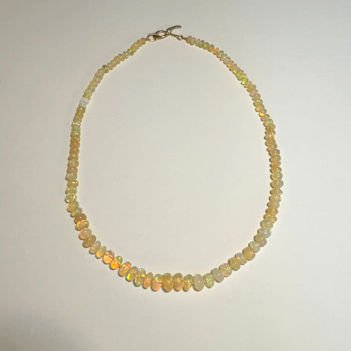 Opal and 18kt Gold Necklace