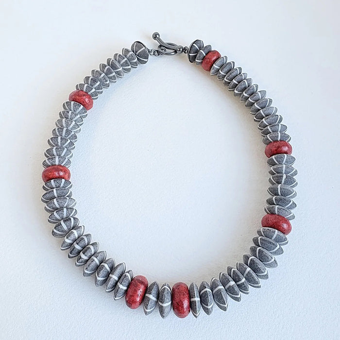 Horn Necklace - Medium Saucers and Sponge Coral